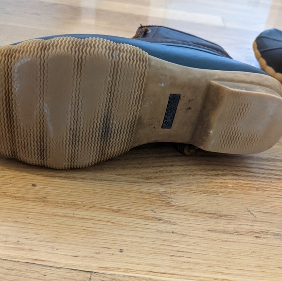 Sperry Thinsulate Saltwater Duck Boots - Picture 4 of 5
